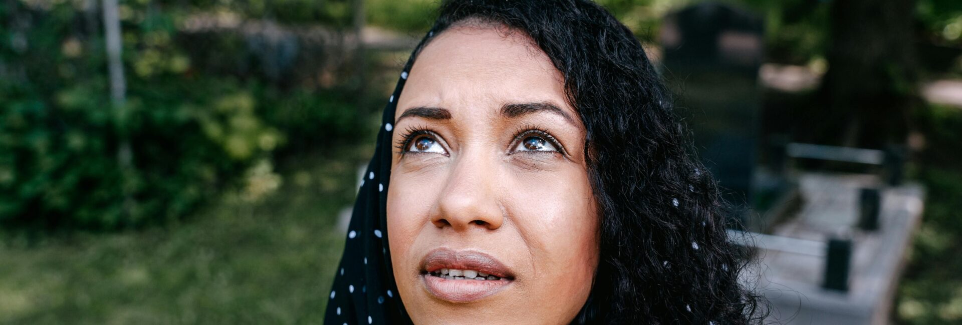 looking up to God, fervent prayer, black woman looking up to God in prayer,